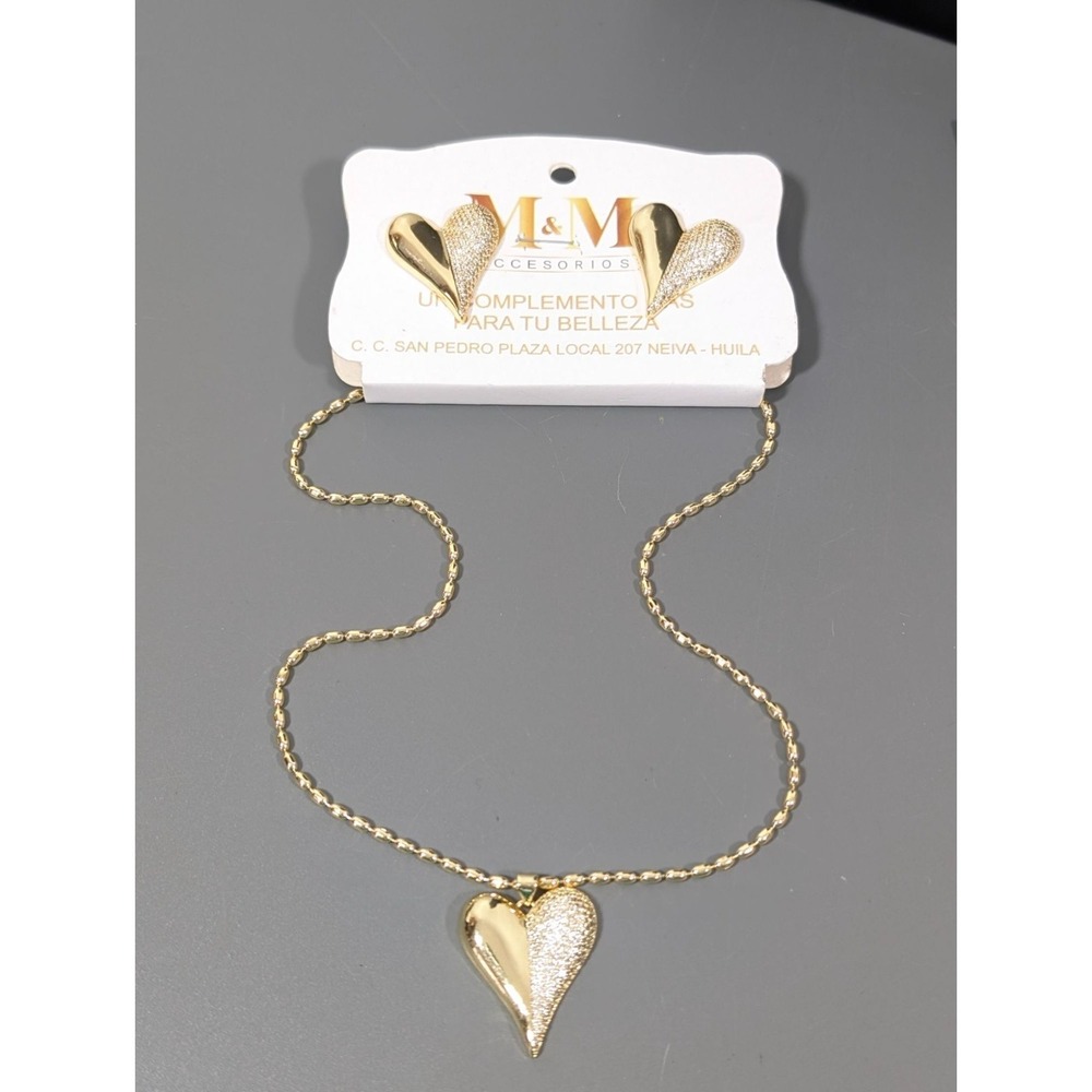 M & M Accessories Gold Tone Pave Crystal Puffy Heart Necklace Earring Set‎